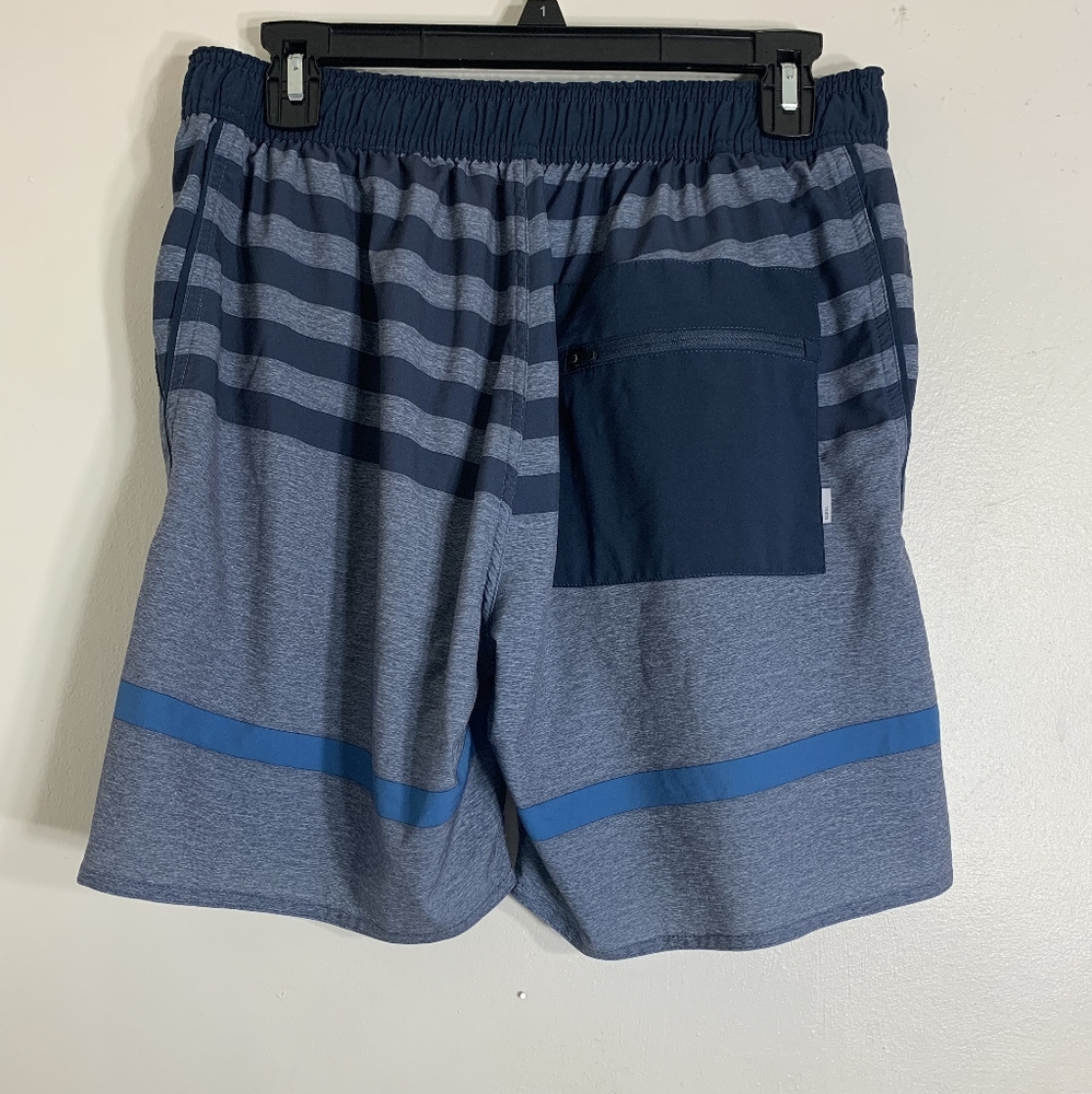 Vuori Mens Trail Blue Short Sz M - Picture 2 of 4